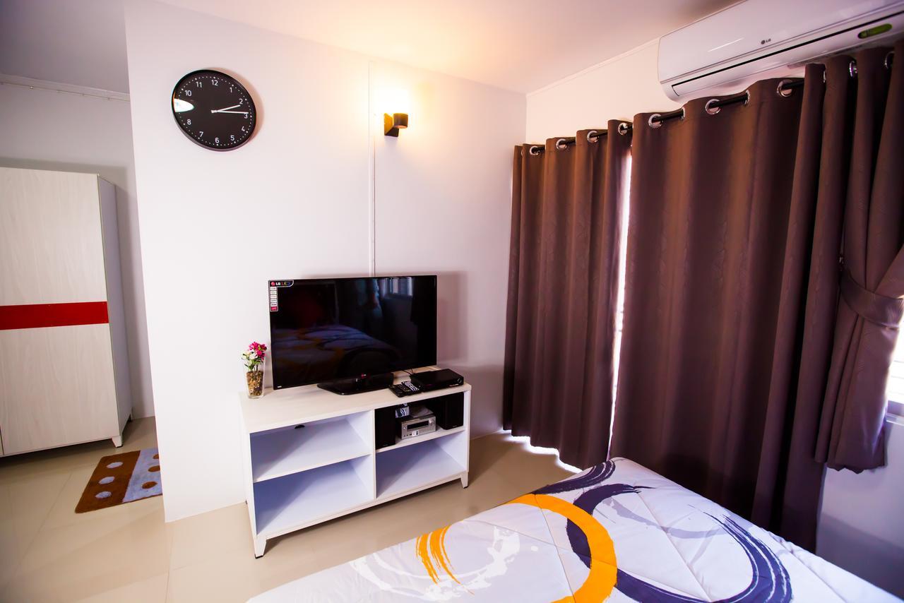 Room 9 Residence (Adults Only) Pluak Daeng Ngoại thất bức ảnh