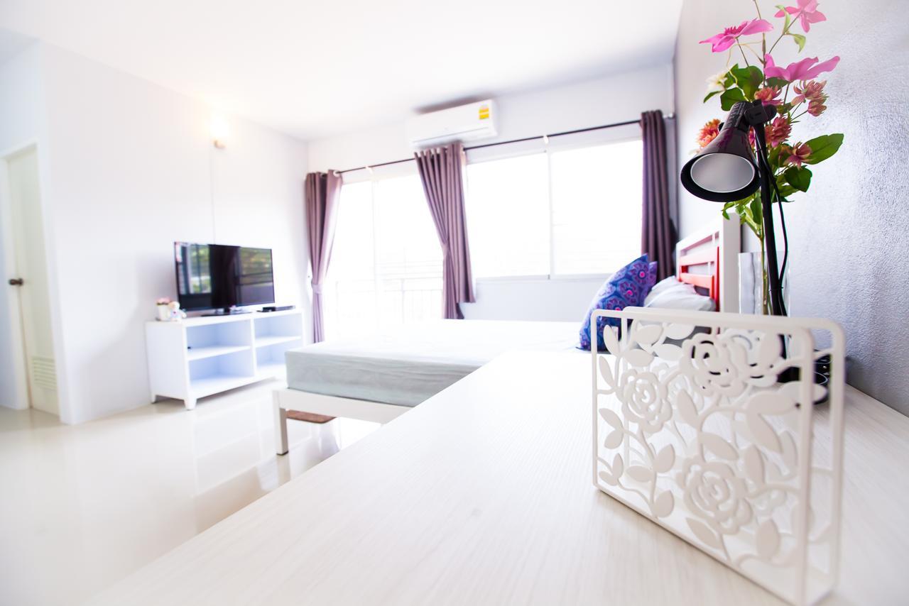 Room 9 Residence (Adults Only) Pluak Daeng Ngoại thất bức ảnh