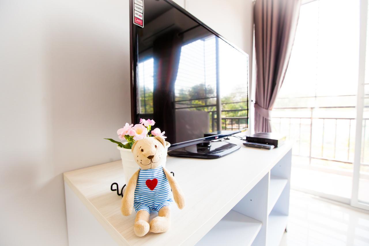 Room 9 Residence (Adults Only) Pluak Daeng Ngoại thất bức ảnh